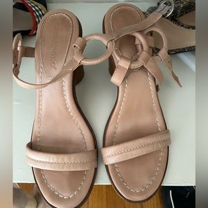 Bernardo heeled sandals size 10